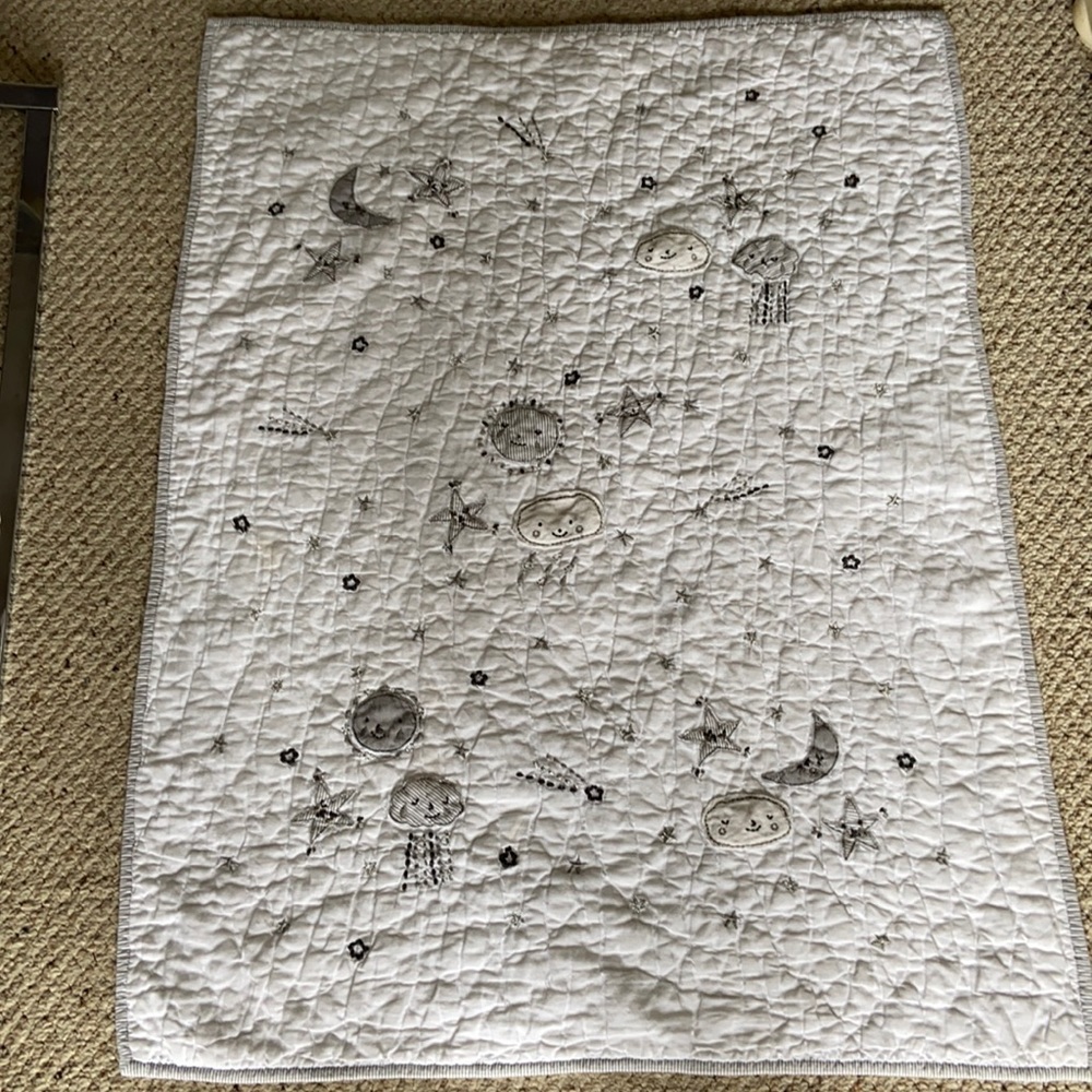 Pottery Barn Kids toddler quilt, white & gray